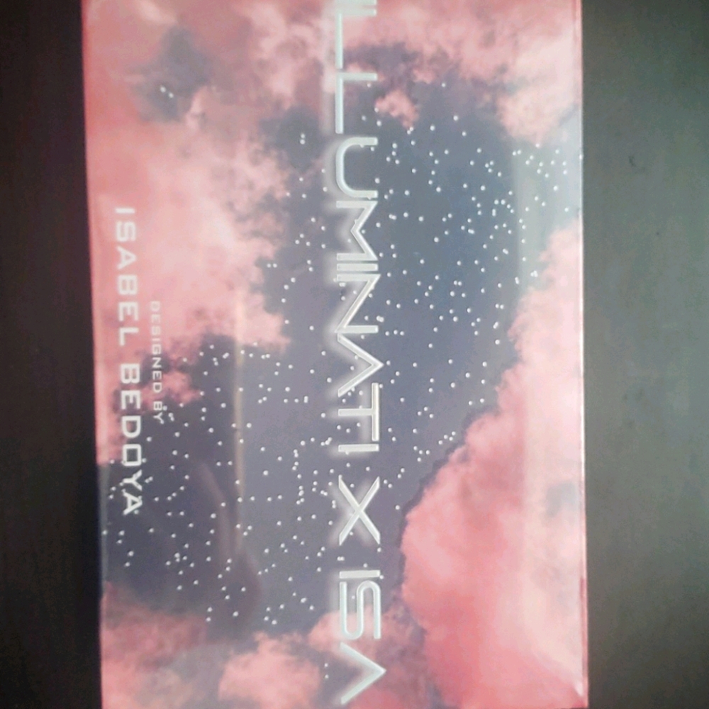 Illuminati X Isa Glam Palette